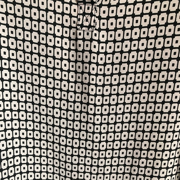 Pleione Geometric Blouse - Picture 2 of 6